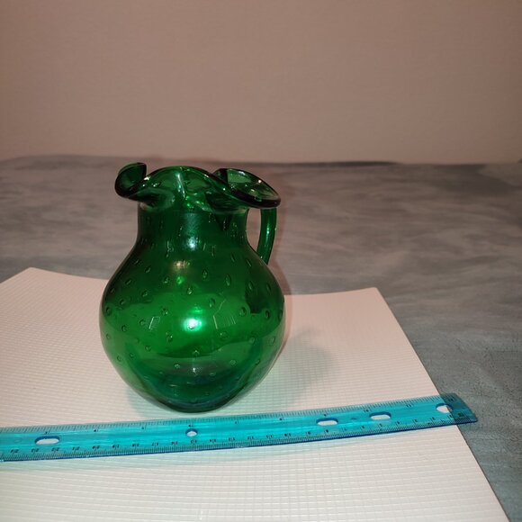 MCM Hand Blown Emerald Glass Art Pitcher Ice Blocker Vintage Green Handle - Picture 9 of 11